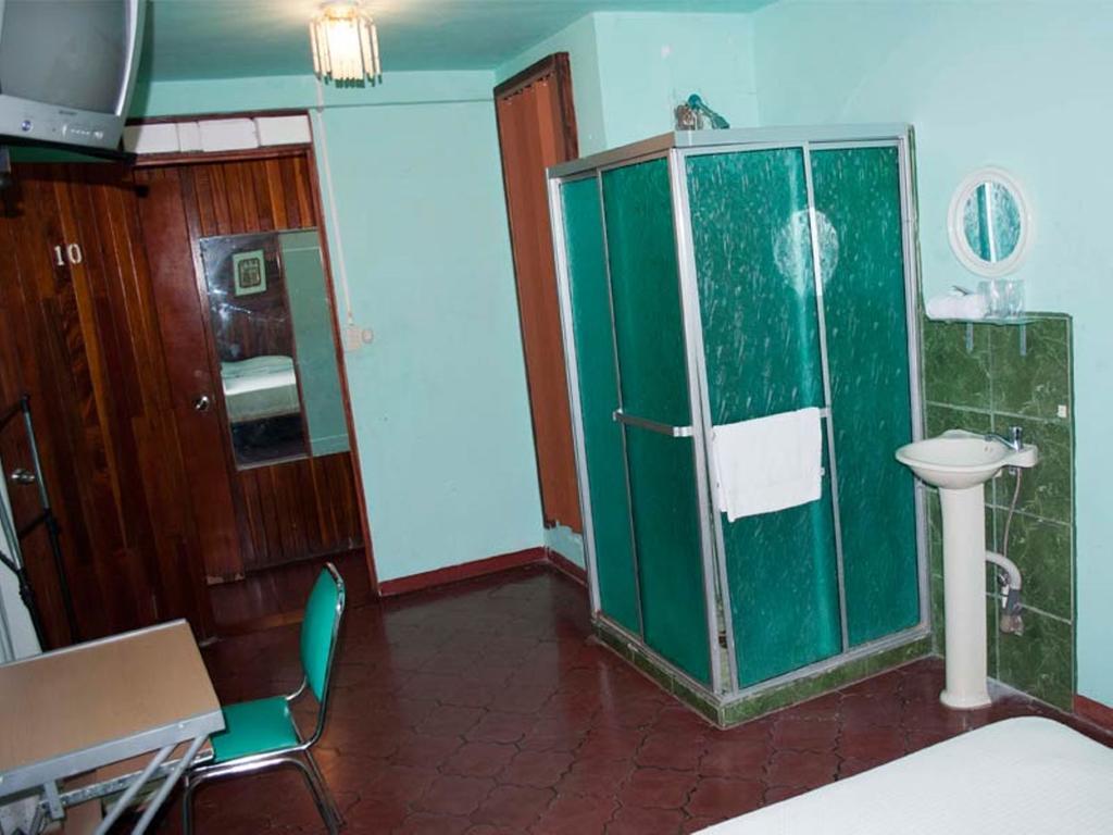 Hotel Jackie'S House Puntarenas Phòng bức ảnh